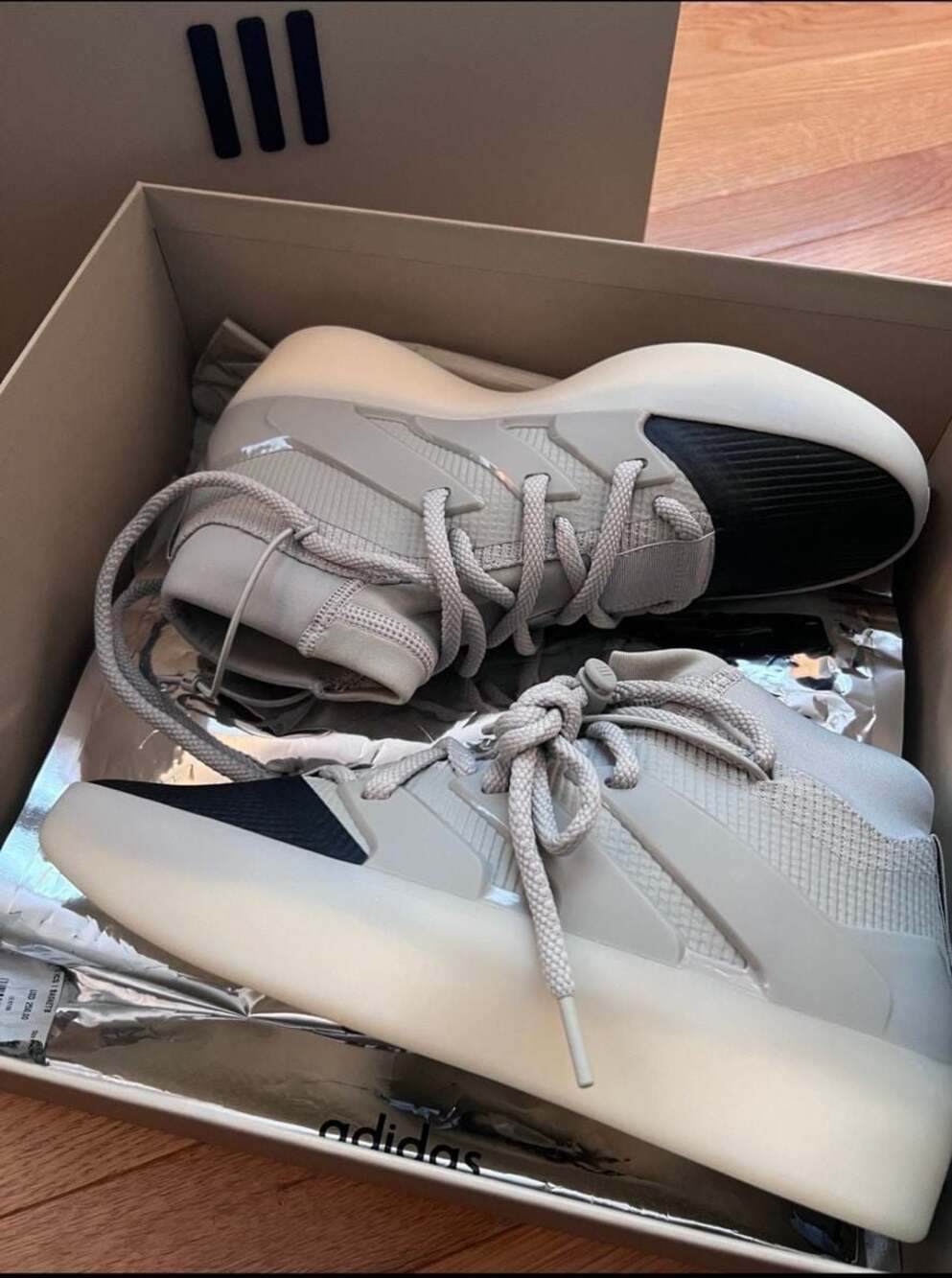 Adidas Fear of God Athletics I Basketball Sesame Carbon IE6188